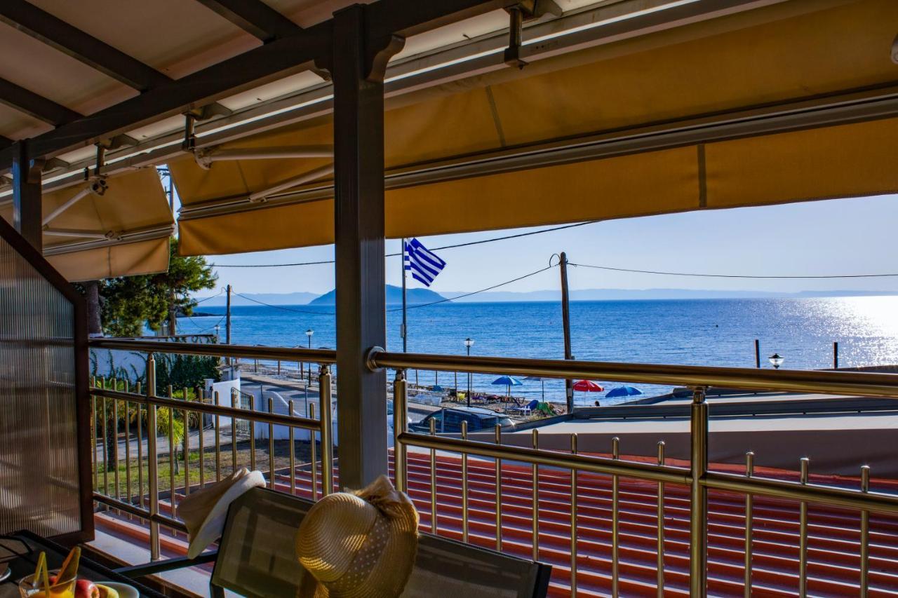 Meliton Inn Hotel & Suites By The Beach Neos Marmaras Ngoại thất bức ảnh