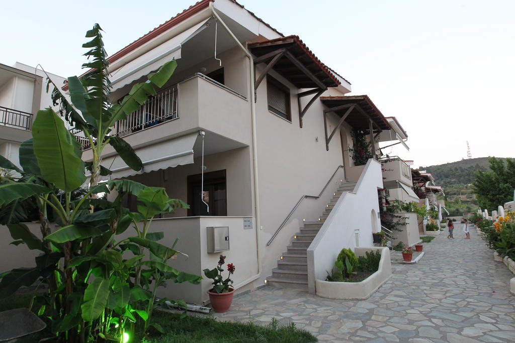 Meliton Inn Hotel & Suites By The Beach Neos Marmaras Ngoại thất bức ảnh